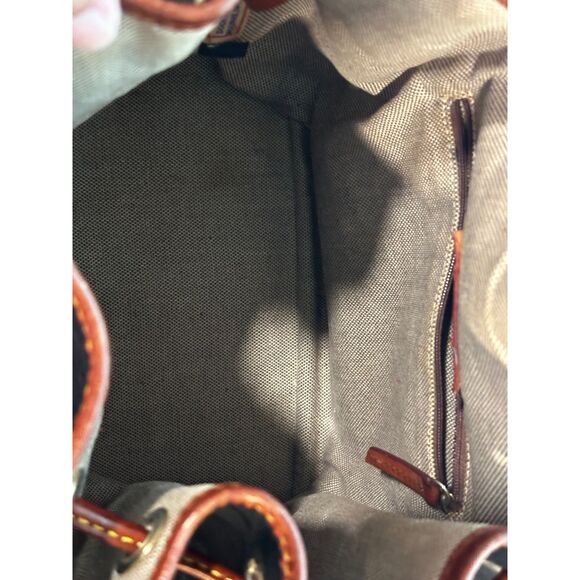 Dooney & Bourke Florentine Vanchetta Black Bucket Bag EUC - Picture 6 of 10